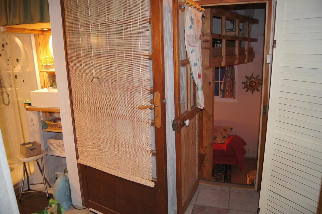 Petit Studio Atypique Et Cosy En Provence Saint-Étienne-les-Orgues Εξωτερικό φωτογραφία